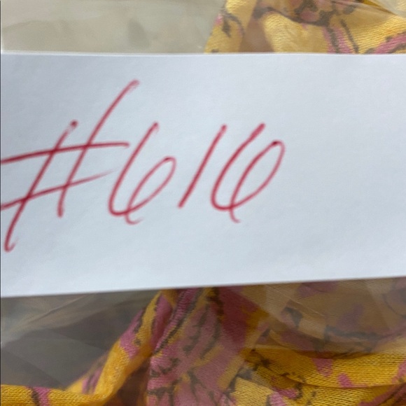 NWT APIECE APARTMINI MITTE DRESS - SUNFADED FLORALYELLOW - Picture 9 of 9